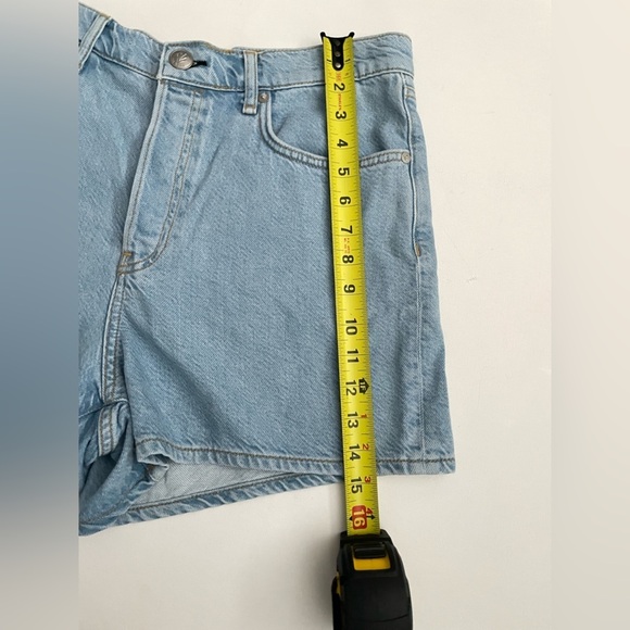 rag & bone Featherweight Maya High-Rise 4" Blossom Relaxed Fit Indigo Jean Short - Picture 10 of 11